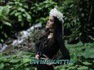 Divinekattie